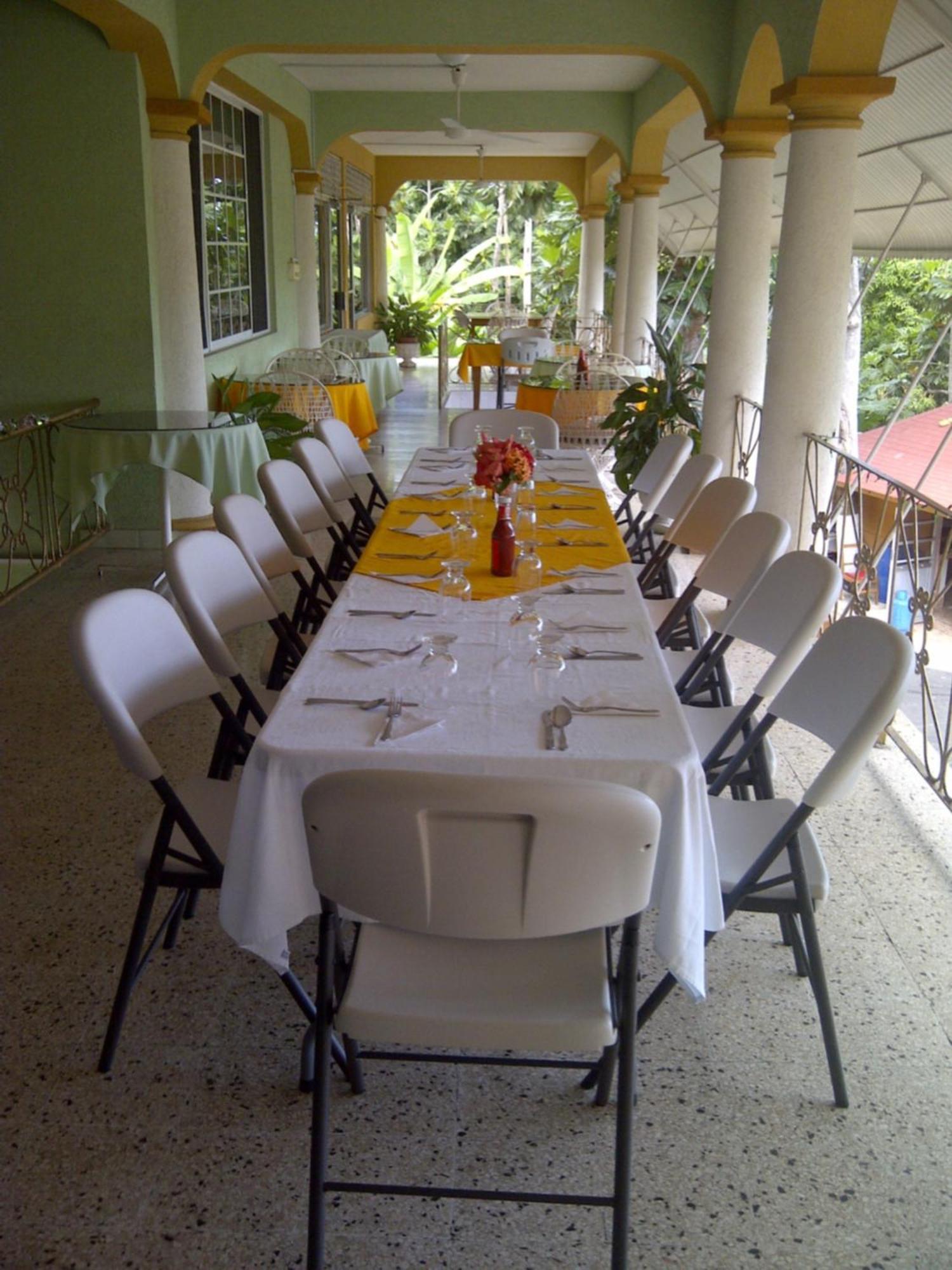 Palm Bay Guest House & Restaurant Montego Bay Exterior foto